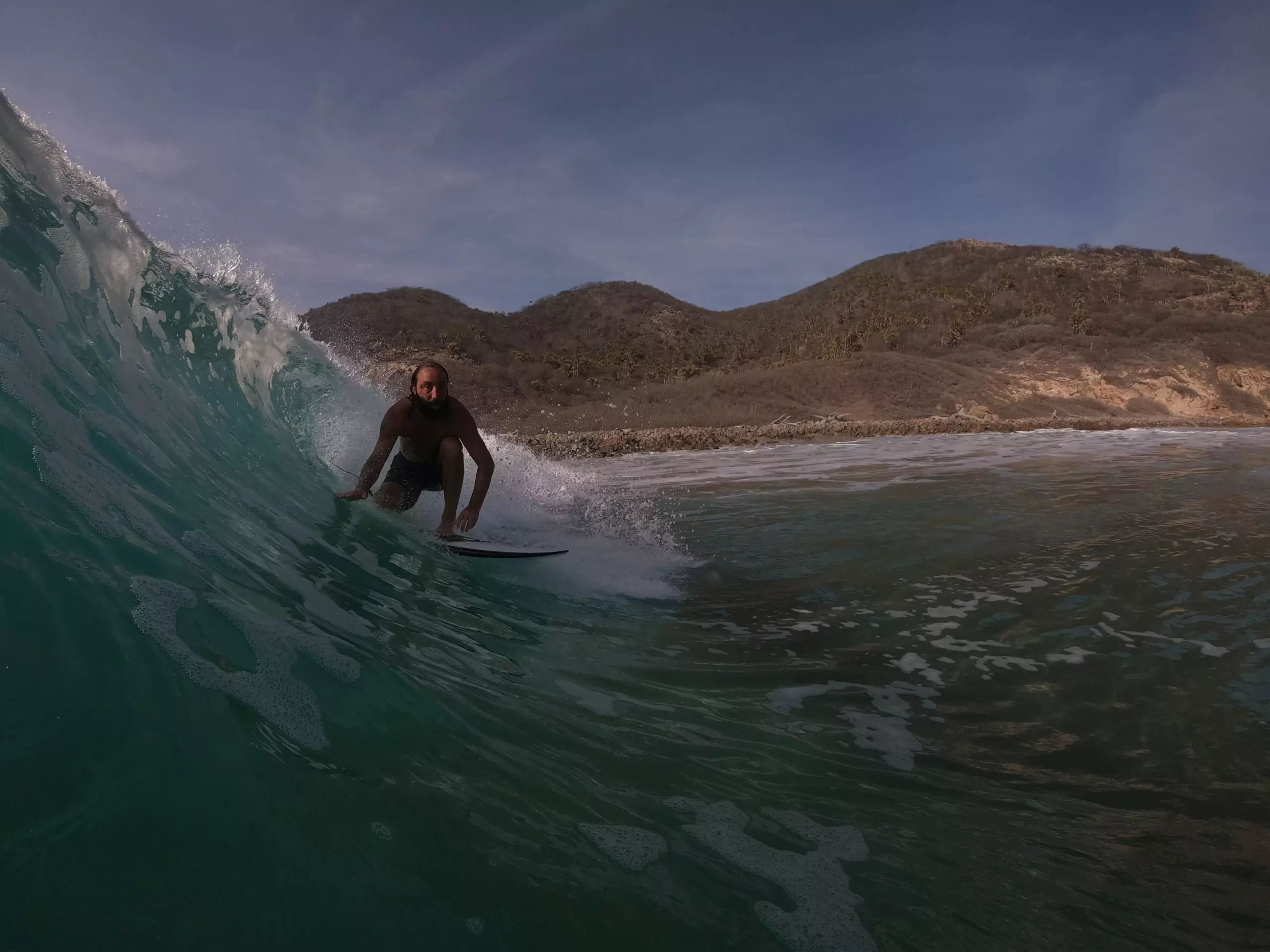 Salina Cruz point break surfing
